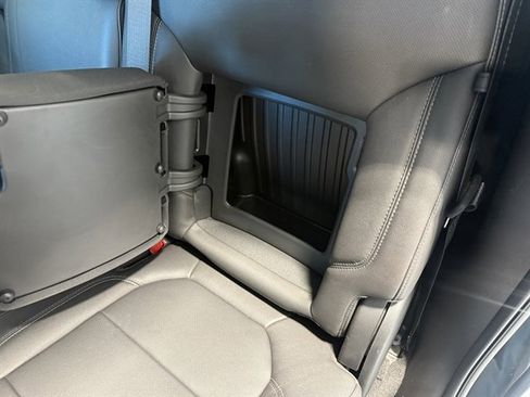 Used 2021 GMC Sierra 1500 SLT w/ SLT Premium Plus Package image 18