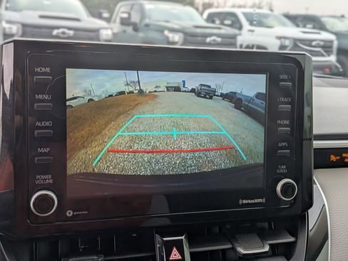 Used 2022 Toyota Corolla LE image 27