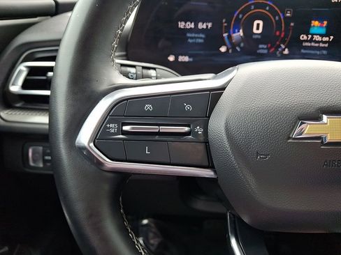 Used 2024 Chevrolet Traverse LT FWD image 22