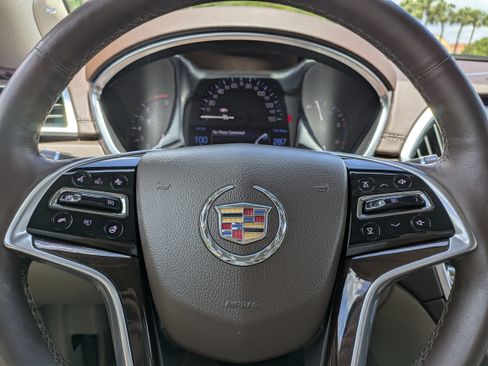 Used 2016 Cadillac SRX Premium FWD image 24
