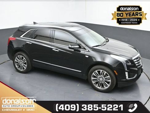 Used 2017 Cadillac XT5 Premium Luxury w/ Driver Assist Package FWD image 17