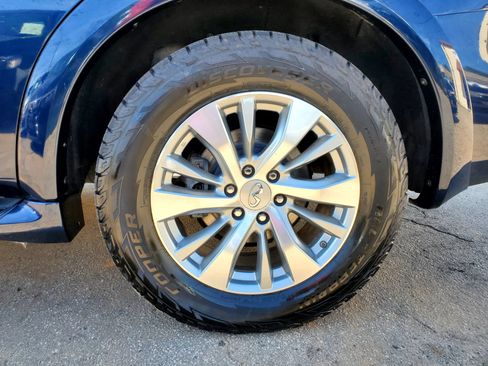 Used 2017 INFINITI QX80 4WD w/ Driver Assistance Package image 67