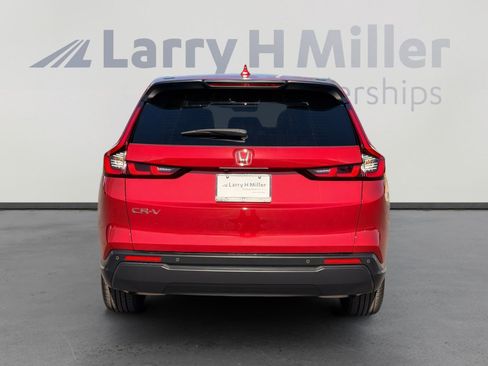 Used 2025 Honda CR-V EX-L image 5
