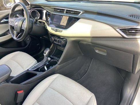 Used 2020 Buick Encore GX Essence w/ Experience Buick Package image 26