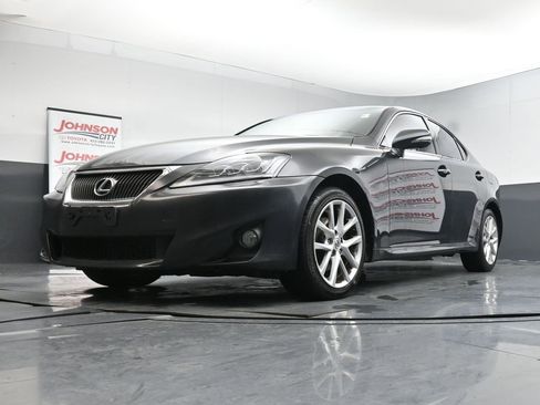Used 2011 Lexus IS 250 AWD w/ Premium Pkg Value Edition image 36