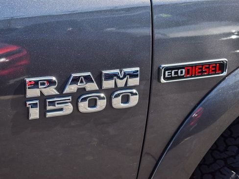 Used 2018 RAM 1500 Laramie w/ Convenience Group image 12