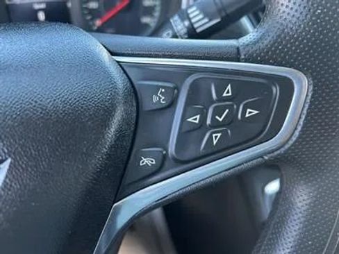 Used 2019 Chevrolet Malibu LT w/ Driver Confidence Package II image 17