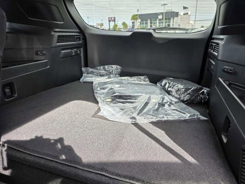 New 2026 MAZDA CX-70 3.3 Turbo w/ Premium Plus Pkg AWD/4WD image 7