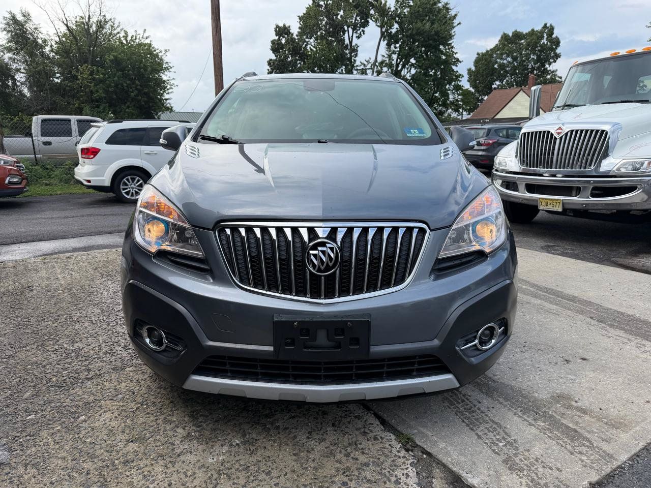 Used 2014 Buick Encore Convenience FWD image 2