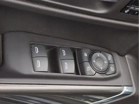 Used 2020 GMC Sierra 1500 AT4 w/ AT4 Premium Package image 16