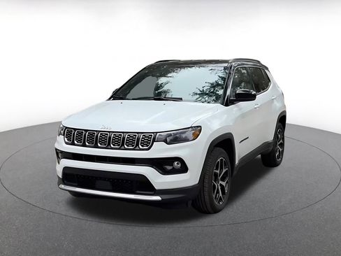 Used 2025 Jeep Compass Limited image 7