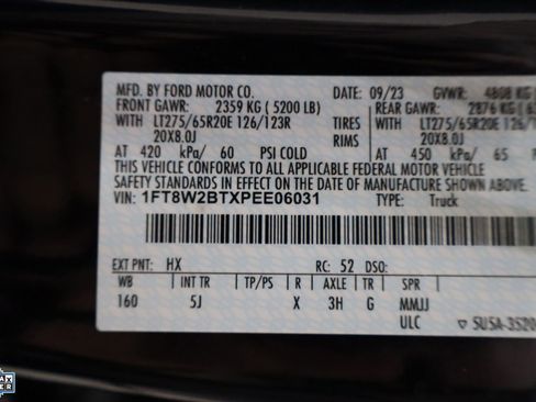 Certified 2023 Ford F250 Lariat w/ Sport Appearance Package image 31