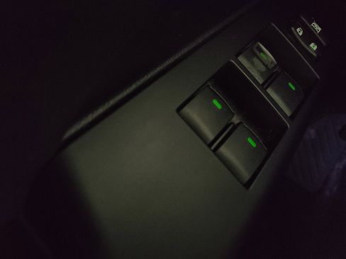 Used 2016 Lexus CT 200h image 27