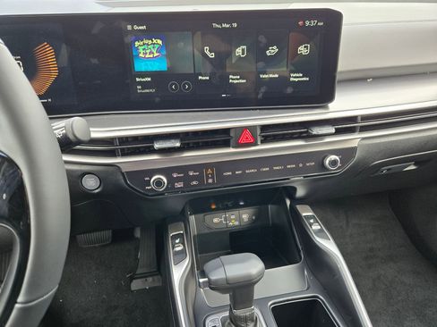 New 2026 Kia Sorento S w/ S Panoramic Sunroof Package image 16