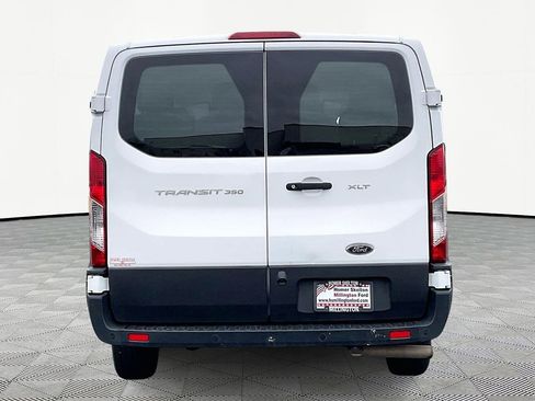 Used 2022 Ford Transit 350 XLT image 4