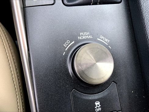 Used 2015 Lexus IS 350 w/ Navigation System Package RWD image 30