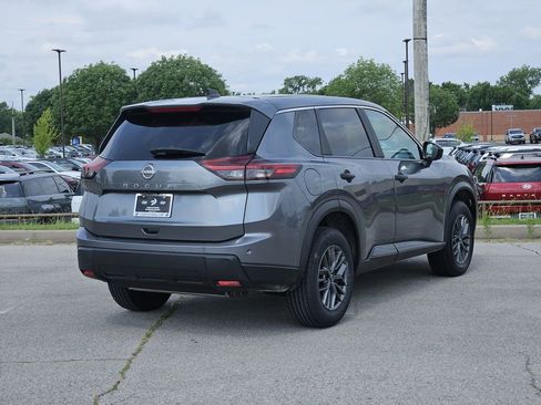 Used 2024 Nissan Rogue S FWD image 4