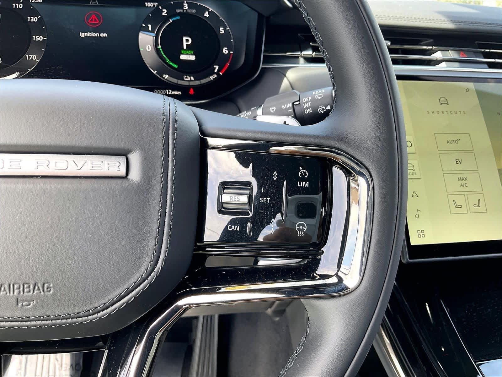 New 2026 Land Rover Range Rover Sport Dynamic SE AWD/4WD image 18