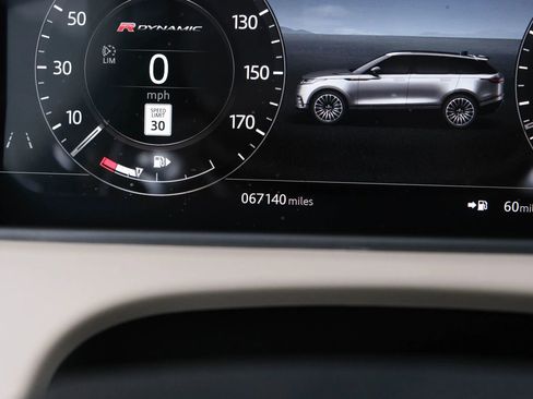 Used 2020 Land Rover Range Rover Velar R-Dynamic S image 37