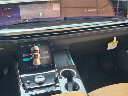 New 2026 Cadillac Escalade ESV Luxury w/ Touring Package RWD image 17