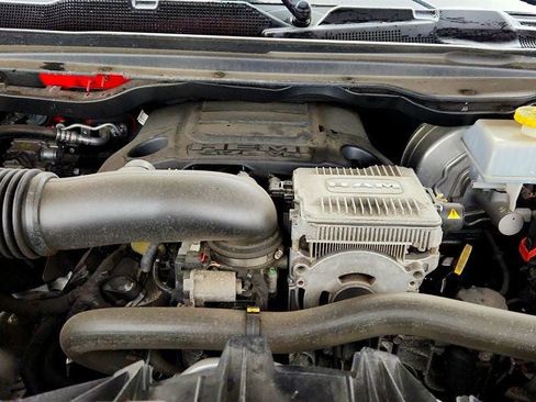 Used 2021 RAM 1500 Laramie image 30