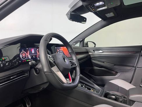 Used 2022 Volkswagen GTI Autobahn image 22