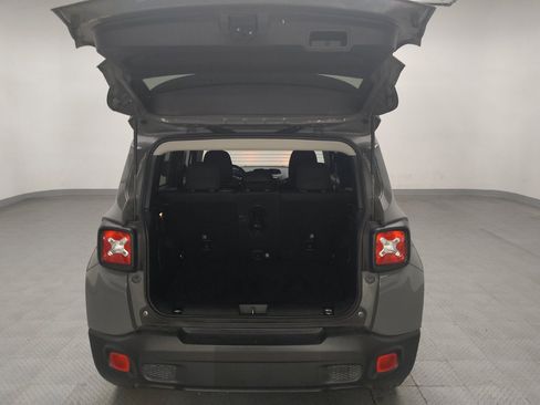 Used 2021 Jeep Renegade Latitude w/ Convenience Group AWD/4WD image 29