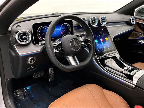 Used 2026 Mercedes-Benz CLE 450 4MATIC Cabriolet image 19