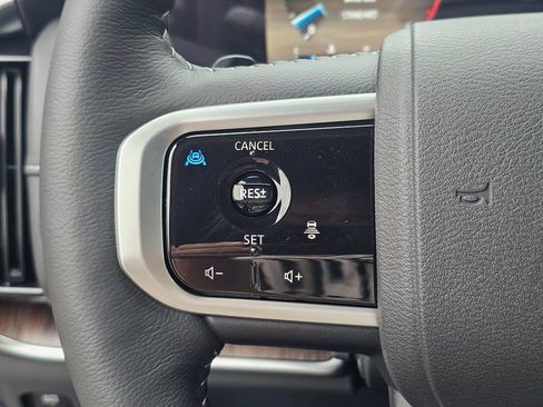 New 2026 Nissan Armada SL AWD/4WD image 36