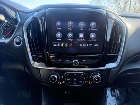 Used 2023 Chevrolet Traverse RS image 15