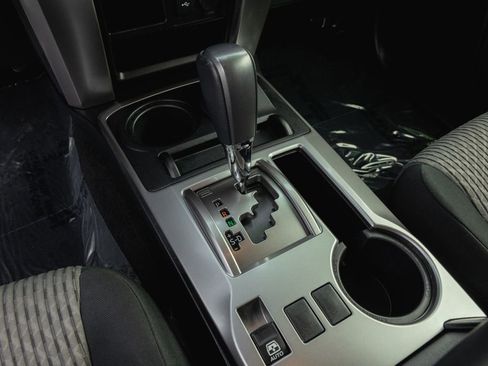 Certified 2021 Toyota 4Runner SR5 AWD/4WD image 16