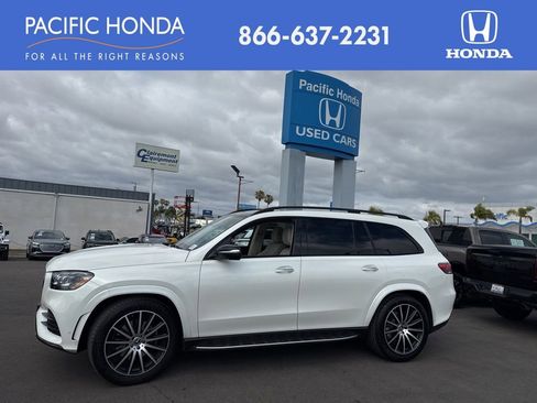 Used 2022 Mercedes-Benz GLS 450 4MATIC image 1