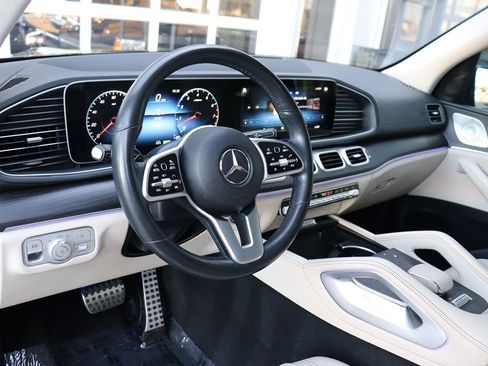 Used 2021 Mercedes-Benz GLS 580 4MATIC image 15