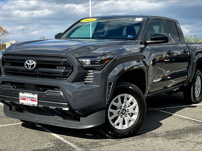 Used 2025 Toyota Tacoma SR w/ SR Upgrade Package