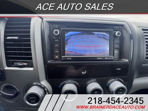 Used 2016 Toyota Sequoia Platinum AWD/4WD image 13