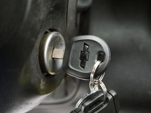 Used 2021 Chevrolet Silverado 2500 Custom w/ Custom Value Package image 26