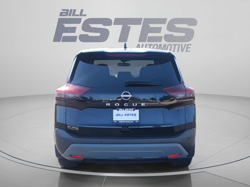 Used 2023 Nissan Rogue S FWD image 3