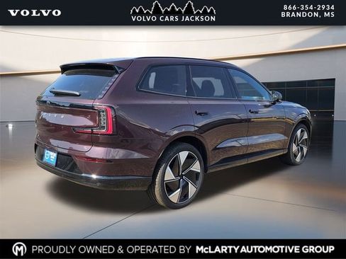 New 2025 Volvo EX90 Ultra image 4