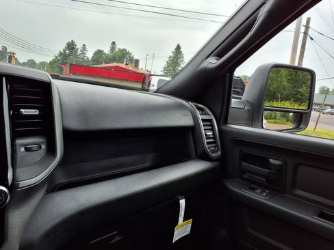 Used 2025 RAM 2500 Tradesman image 18