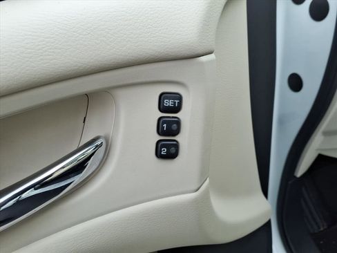 Used 2023 Nissan Murano Platinum w/ Cargo Package image 9