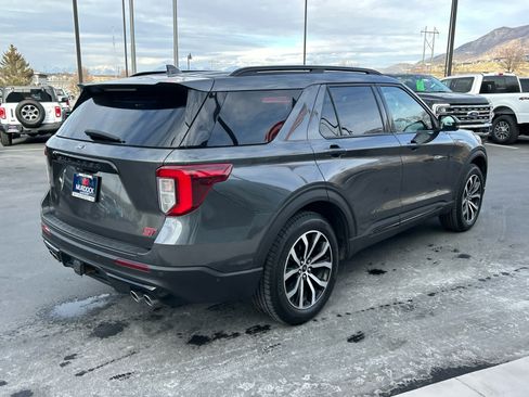 Used 2020 Ford Explorer ST w/ Premium Technology Package image 7