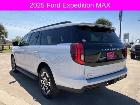 Used 2025 Ford Expedition Max Active image 5