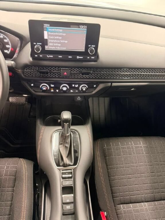 Certified 2024 Honda HR-V Sport image 28