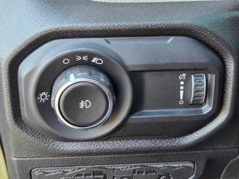 Used 2026 Jeep Wrangler Sport AWD/4WD image 24