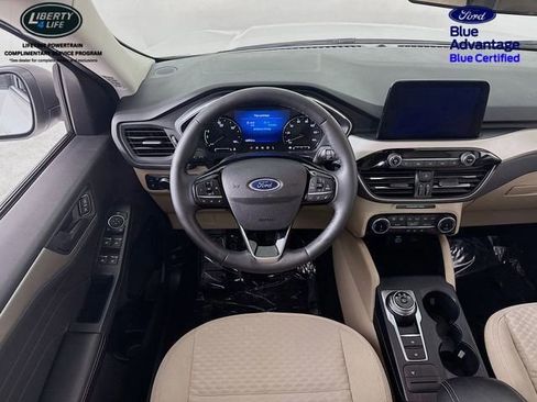 Used 2022 Ford Escape SE w/ Convenience Package image 21