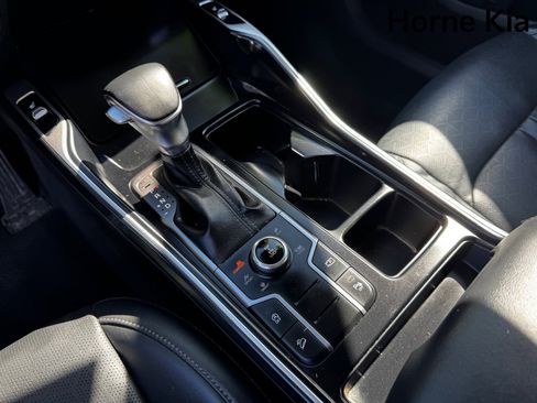 Used 2022 Kia Sorento S image 23