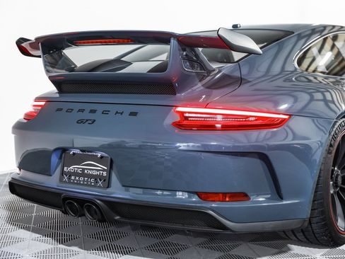 Used 2018 Porsche 911 GT3 w/ Sport Chrono Package image 8