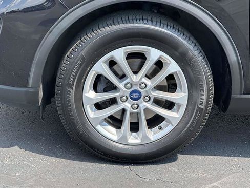Used 2021 Ford Escape SE w/ Convenience Package AWD/4WD image 8