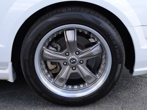 Used 2006 Ford Mustang GT Premium image 5