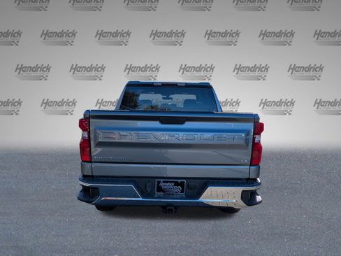 Used 2021 Chevrolet Silverado 1500 LT image 6